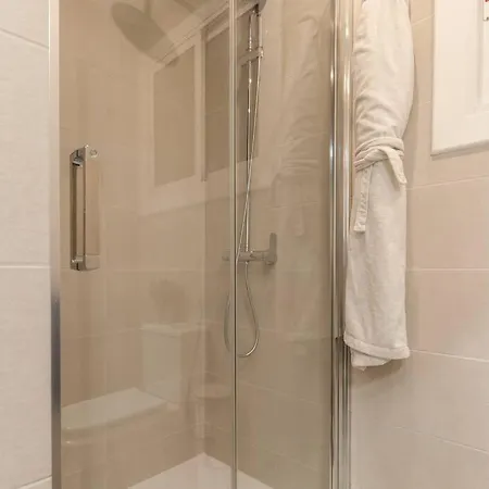 Benet Mercad Free Wi-fi Newly Renovate Apartament