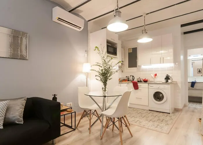 Διαμέρισμα Quiet 2br For 3, Pets Welcomed Βαρκελώνη