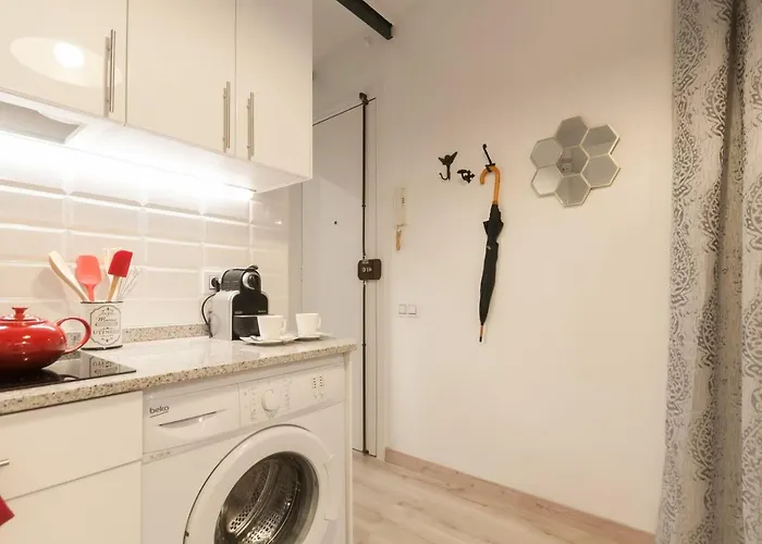 Quiet 2br For 3, Pets Welcomed * Βαρκελώνη